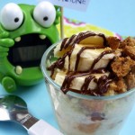 bicchiere di cous cous con banana e cioccolatapn